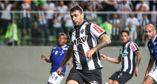 媒体人：广东男篮与广州男篮达成交易 换来麦考尔优先续约权